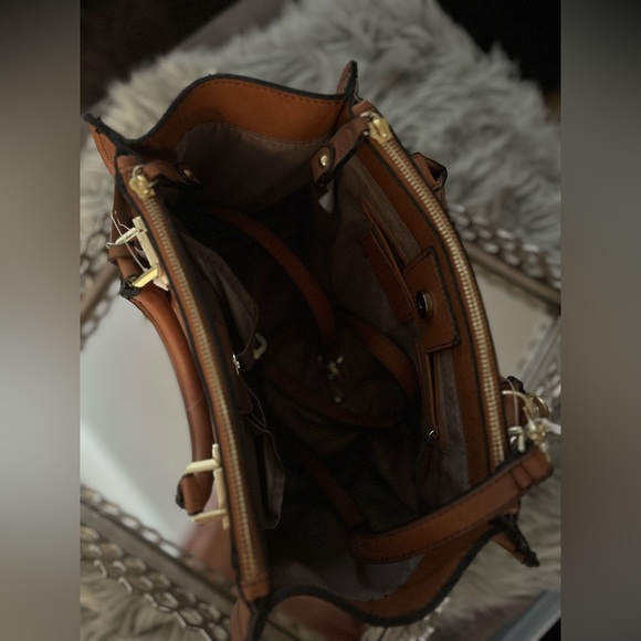 NWT London Fog Cognac Satchel - Picture 3 of 3